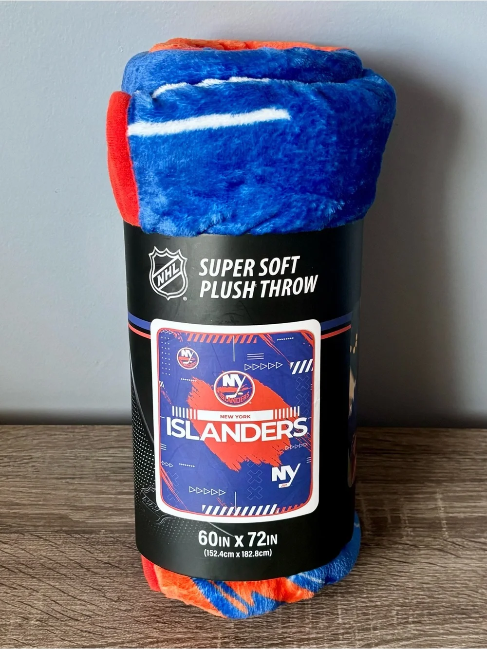 New York NY Islanders Hockey Plush Throw Fleece Blanket NEW 60x72 blue orange